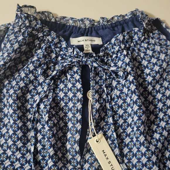 Max Studio Women's Navy Print Tank Blouse Top - Picture 8 of 13